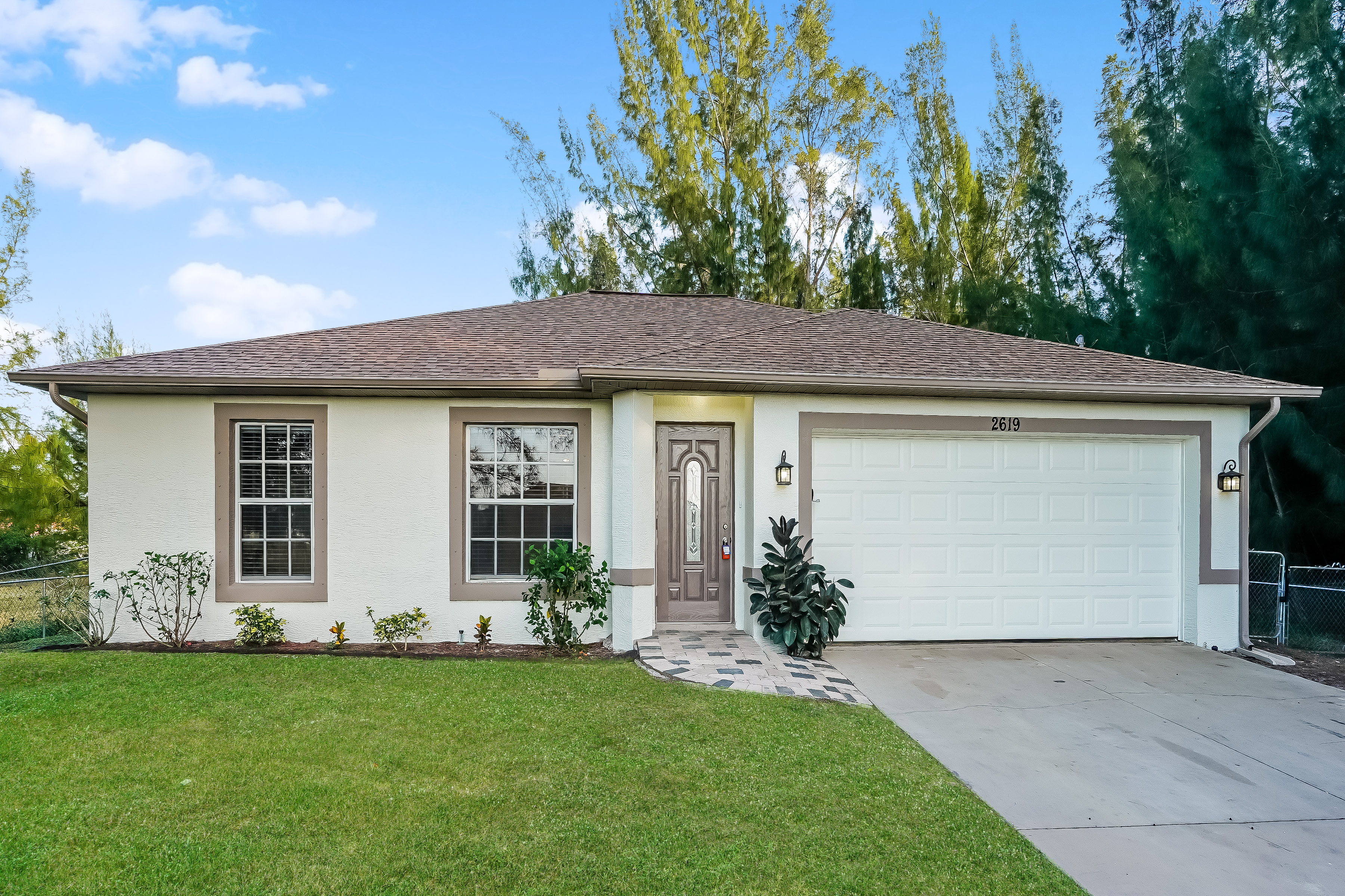 2619 N W 11TH ST CAPE CORAL, FL 33993